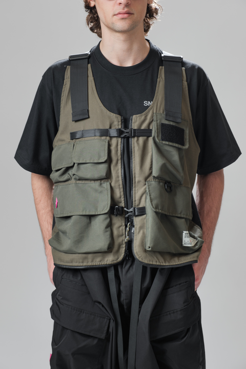 BADLANDS Utility Vest/Tote Bag - Evergreen