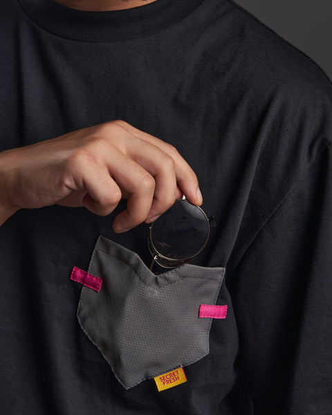 "SECRET LOVER" Oversized Pocket Shirt Black